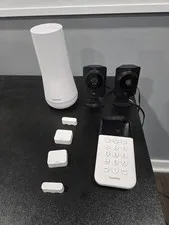 Simplisafe Alarm System With Keypad, 2 Door Sensors And 2 Cameras