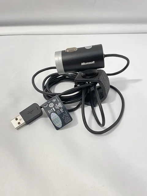 Microsoft LifeCam Cinema 720p HD Wide Screen Camera Webcam Model 1393 Tested