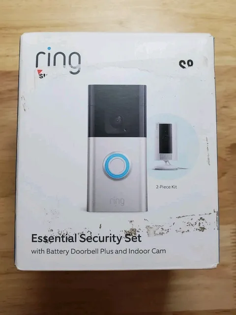 Ring Essential Kit with Battery Doorbell & Indoor Cam NEW SEALED