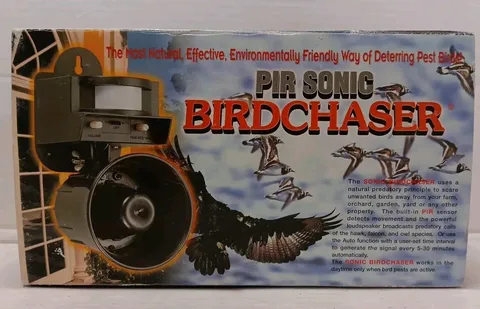 PIR SONIC BIRDCHASER Deters Birds and Pest See Pictures New Open Box