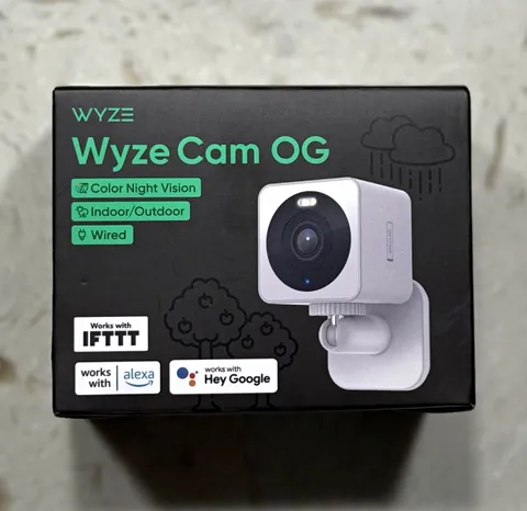 Wyze Cam OG 1080p Wired Wi-Fi Indoor/Outdoor Night Vision 2-Way Audio White