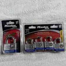 MASTER LOCK 3008D 4 Pack STEEL KEYED with 4 keys & one 5D Lock Total of 5 Locks