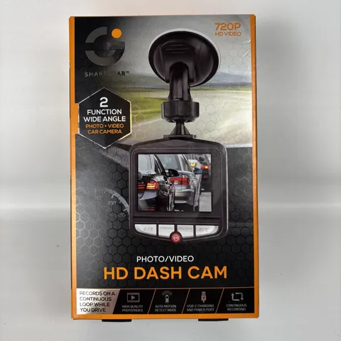 Smart Gear Photo and Video Dashboard Cam Auto Motion Detect W/8GB Card SEALED 