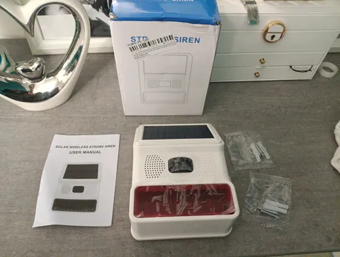 Outdoor Solar Siren 433MHz Wi-Fi GSM Wireless Home Theft Alarm