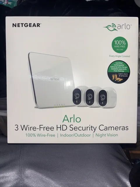 Arlo 3 Wire-Free HD Security Cameras 1% Wire Free Indoor/OutdoorNightVision￼