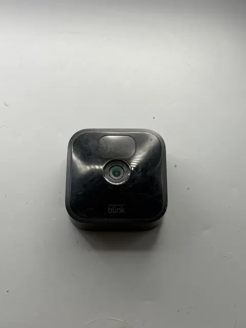 Blink BCM00400U Add-On Indoor/Outdoor Security Camera Black Untested For Parts