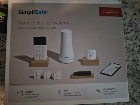 SimpliSafe 9 PIECE Security System Motion Sensor - New Open Box