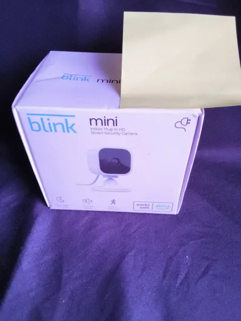 £Blink Mini Compact Indoor Plug-In Smart Security Camera 1080p HD SEALED New (D2