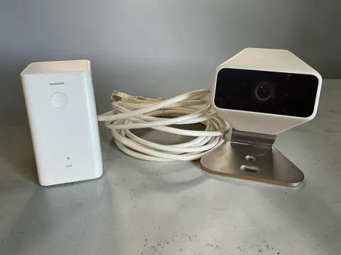 Xfinity XCAM2 HD Indoor Outdoor Security Camera XW4 SCHC2AEW SCHX4AEW Tested #2