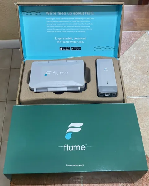 Flume 2 (In-Box) Wireless Smart Home  Water Monitor & Water Leak Detector - Used