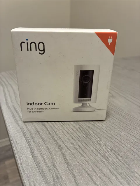 Ring Indoor Cam Compact Plug-In HD Security Camera with two-way talk - White