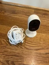 Arlo Essential Indoor Security Camera  VMC2040- White