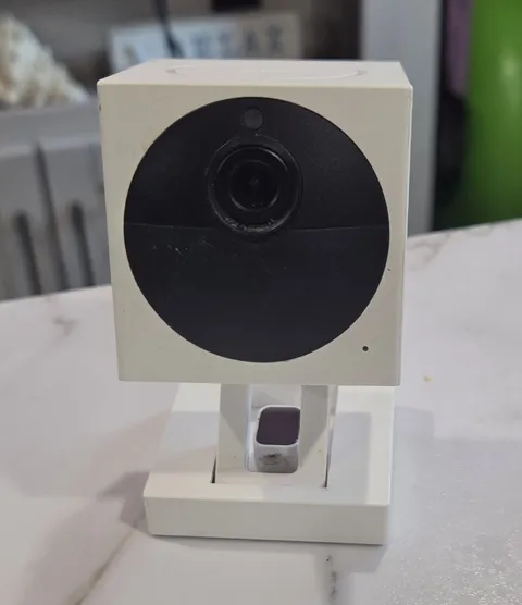 Wyze Cam Outdoor WVOD1 Wireless Wi-Fi 1080p Battery Indoor/Outdoor White