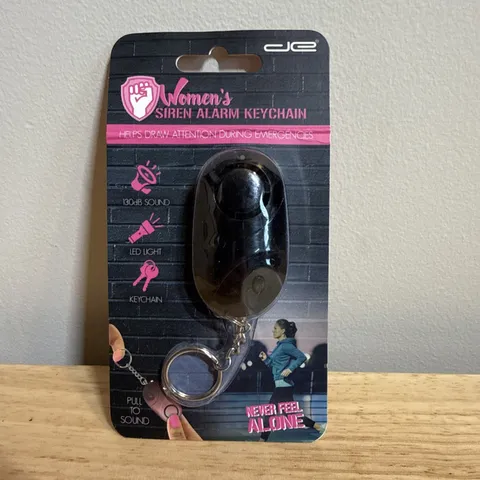 Personal Emergency Siren Alarm Keychain 130 Db Loud Siren New