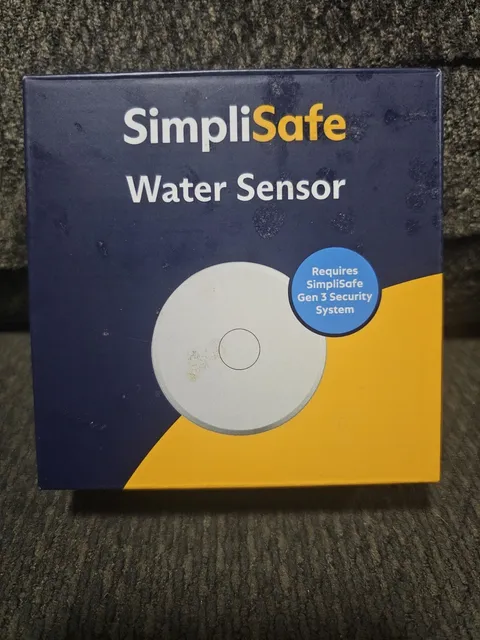 SimpliSafe Smart Indoor Water Sensor, Wi-Fi Connected Wireless (Battery) - White