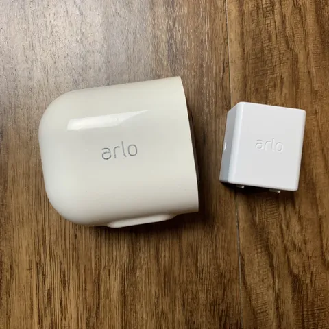 For Parts Repair Untested Arlo Pro 4 Camera Wireless Security VMC4041P w Battery