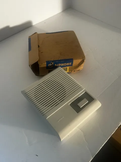 Aiphone Le-A Audio Sub Station,12Vdc