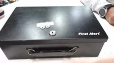 FIRST ALERT SMALL SAFE (FC2022700)
