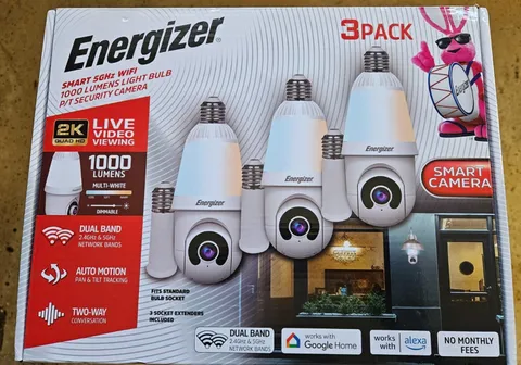 Energizer 5 GHz 2K Pan & Tilt Camera w/ multi-white 1000 Lumen Lightbulb. 3 Pack