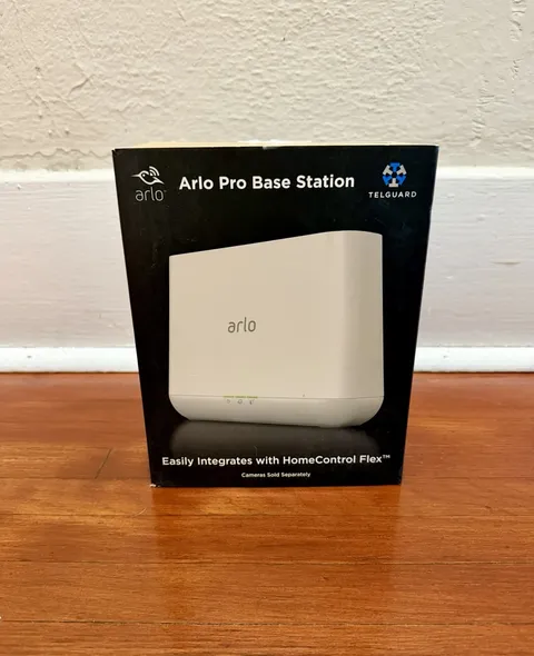 NETGEAR Arlo Pro VMB4000 Security Base Station W/ Ethernet & Power Cable Sealed