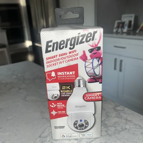 Energizer Smart Camera Wi-Fi Indoor Outdoor Fits Bulb Socket EOP1-1001-5GW New