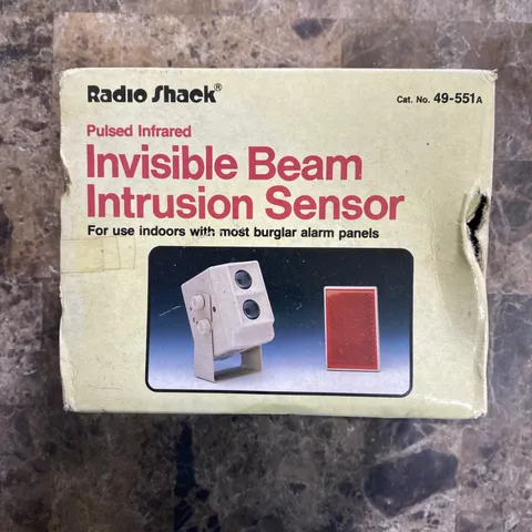 NOS NEW RADIO SHACK Pulsed Infrared Invisible Beam Intrusion Sensor M57 02 0706
