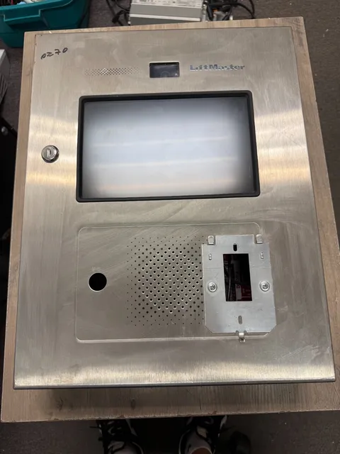 LiftMaster CAPXLV Connected Access Portal With Integrated Camera UNTESTED READ