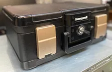 Used Honeywell Safes & Door Locks 30 Minute Fire Safe Waterproof Safe W/Key