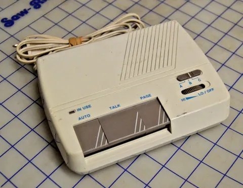 AT&T 728A Intercom System Desk Unit Wired Talk Page