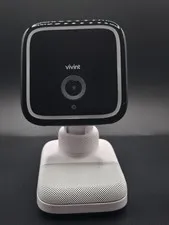 Vivint Outdoor Camera Pro Gen 3 VS-ODC400-WHT CM11 w/ Wall Mount Backplate