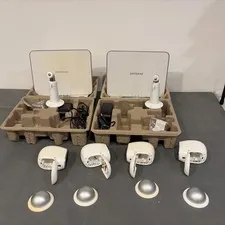 Arlo Netgear 2 Hub Cloud With Charger VMB3000 & VMC3030 4 Cameras