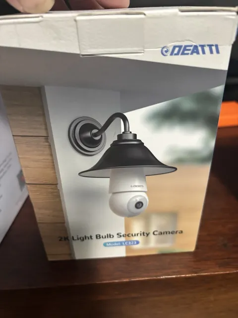 2K Light Bulb Security Camera,5G&2.4GHz WiFi 360° Motion Tracking, Color Night V