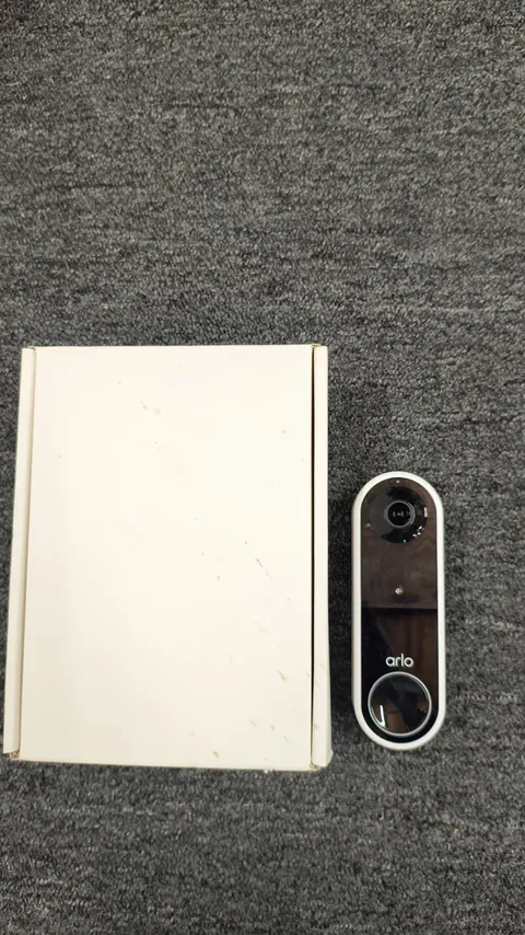 Arlo AVD2001 Essential Series Video Doorbell Camera Black Wire-Free, Used - F1