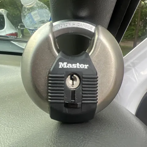 Master Lock Magnum M50XD Heavy Duty Padlock Maximum Security 1 Key