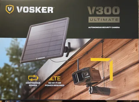 VOSKER V300 Ultimate LTE Outdoor Weatherproof Security Camera w/ Solar Panel