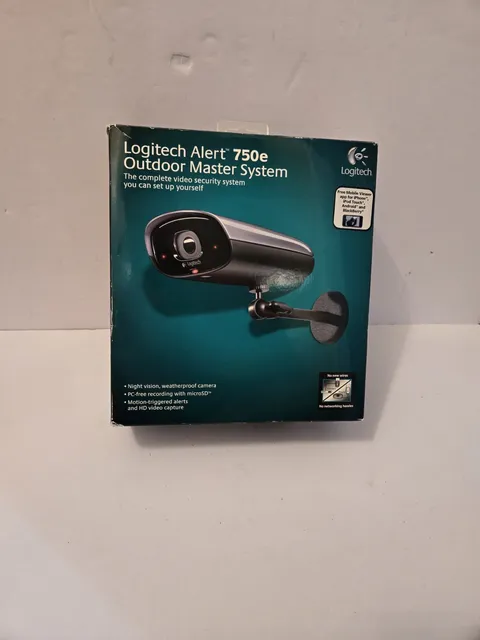Logitech Alert 750e Outdoor Master - Night Vision Security System w/Orignal Box