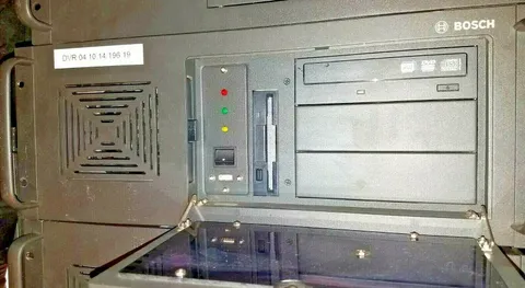BOSCH, DB18C3050R2, DIBOS  8, 18CH, 500GB, 3DVD-RW,16 IP, USED