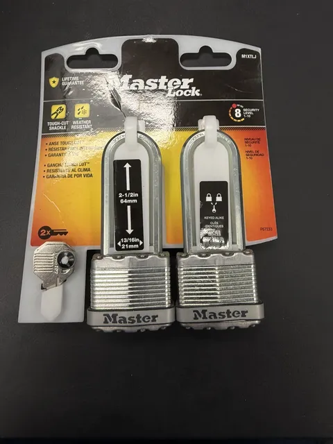 Master Lock M1XTLJ Magnum Heavy Duty Padlock with Key, 2 Pack Keyed-Alike