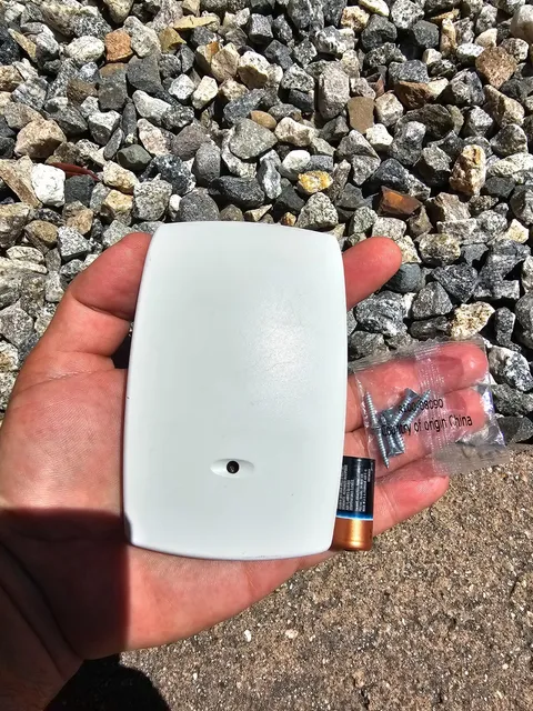 Genuine Honeywell 5853 Wireless Glass Break Detector Sensor - Works Great - Nice