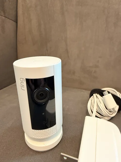 Ring Indoor Cam 1st Gen 1080p HD Security Camera 5UM4E5 w/ Power Adapter