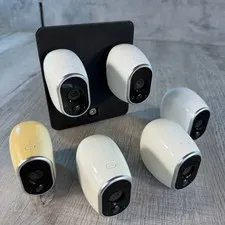 NETGEAR Arlo VMC3030 HD Security Cameras Lot of 6 Powers On Untested
