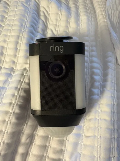Ring Spotlight Cam Outdoor Wi-Fi HD Security Camera (Black) - Pre-Owned