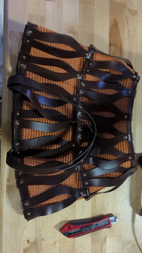 Brown Woven Straw Leather Strap Shoulder Tote Handbag Purse