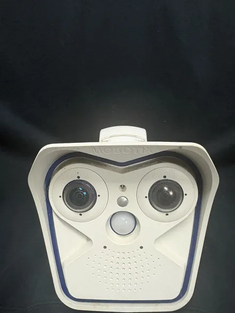 Mobotix M15D  – Professional Outdoor Dual Lens Camera 2 sensors day/night
