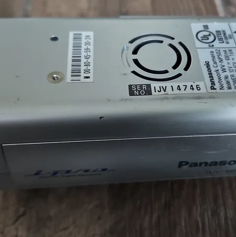 Panasonic WV-NP502 IP Network Wired Color Surveillance Camera PoE 12V Silver