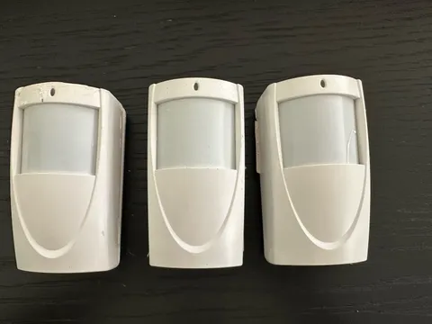 Lot of 3 Wired Dual-Tech PIR + Microwave Motion Detectors Motion Sensor Security