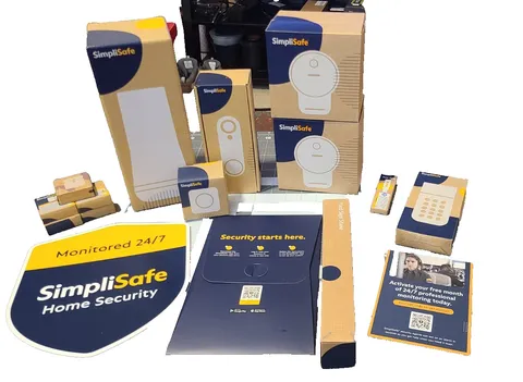 SimpliSafe Home Security System – 14 Piece Kit w/ 2 Outdoor Cameras (Brand New,