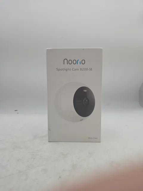 Noorio Spotlight Cam B200-SE Wireless Security Camera 1080P New Open Box