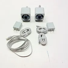 Wyze Cam Bundle of 2 with Cables