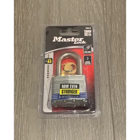 Master Lock Shackle 1 1/2" Key Padlock